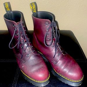 Dr Martens Platform Shriver Boots Size 8